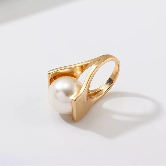 Pearls GoldHollow ExaggerationDesignFingerAdvanced - Picture 3 of 8